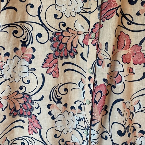 Chicos Floral Print Linen 3/4 Sleeve Blouse - Picture 3 of 5